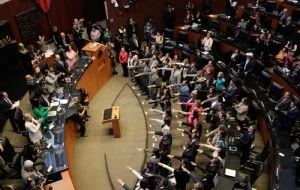 En segunda sesión, senadores aprueban lista de magistrados electorales estatales