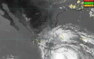 Erick ya es huracán categoría 2 y podría intensificarse a 3 antes de tocar tierra en Oaxaca y Guerrero