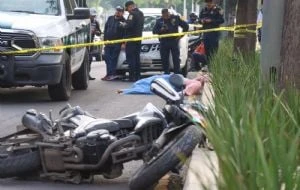 La Semovi retirará constancia de registro a aplicaciones que ofrezcan viajes en moto