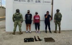 Mujeres detenidas con armamento en Culiacán son familiares de elementos de la Guardia Nacional