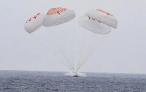 Astronautas regresan a la Tierra con SpaceX después de 9 meses en la Estación Espacial Internacional