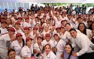 Sheinbaum no descarta convocar a movilizaciones contra el impuesto a las remesas en EU