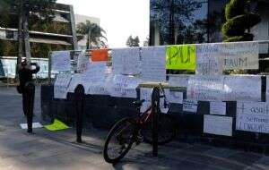 Levantan paro en la Facultad de Medicina, pero sigue en el resto de la BUAP