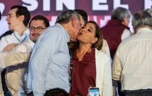 Quintana Roo: Contratos de unidades médicas equivalen a la construcción de un hospital