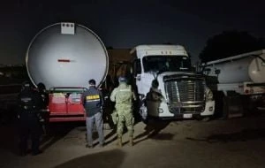 En complicidad con autoridades, redes de huachicoleo vendían agua 60% más cara en el Edomex: FGJEM