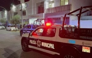 Asesinan a un bombero dentro de un restaurante en Culiacán