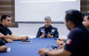 Ejército y Marina asumen tareas de seguridad pública en Colima ante paro policiaco