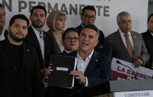 Tras solicitud de desafuero, “Alito” Moreno denuncia a AMLO, su hijo y gobernadores de Morena