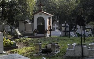 Exhumarán cuerpos en el Panteón Civil de Dolores para identificar a personas desaparecidas