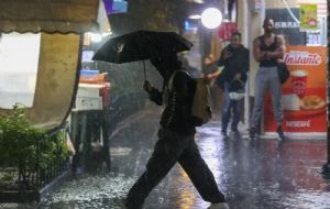 Lluvias fuertes en 19 estados el jueves; la onda de calor terminará en estas entidades