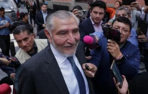 Adán Augusto respalda presidencia de Laura Itzel Castillo; asegura que será respetuosa