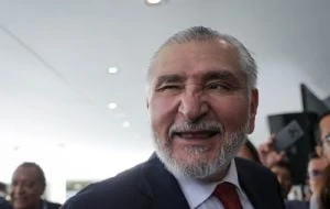 Telaraña empresarial: la red que conecta a La Barredora, hombres de negocios y legisladores de Morena
