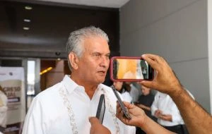 Exhorta Salud a la población a vacunarse y completar esquemas
