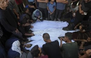 Israel deja ya 56 mil 500 muertos en Gaza, tras matar a 86 personas más en las últimas 24 horas