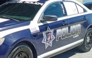 Hallan manos cercenadas y una mujer decapitada dentro de un carrito en Tijuana