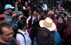 Manifestantes de la CNTE colapsan Reforma y Circuito Interior
