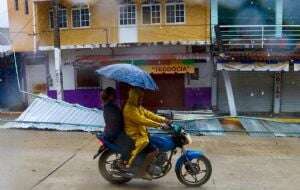 Seguirán las lluvias este miércoles en la mitad del país; vientos fuertes en los siguientes estados