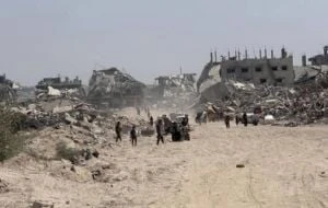 Ataque israelí en Gaza mata a 11 personas, incluidos niños, pese alto al fuego