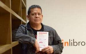 Julián Herbert ofrece en “Overol” un análisis crítico sobre la literatura mexicana contemporánea