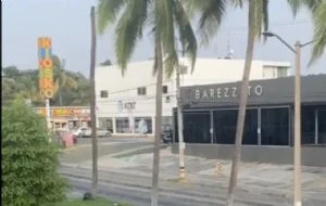 Balacera afuera del club nocturno Barezzito en Colima; seis heridos