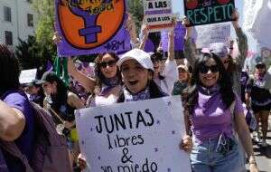 Avanzan hacia el Zócalo los contingentes de la marcha del 8M (Videos)