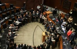 La Cancillería defiende el nombramiento de figuras políticas como cónsules