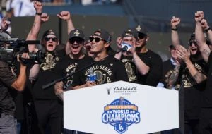 Dodgers celebran históricos títulos consecutivos de la Serie Mundial