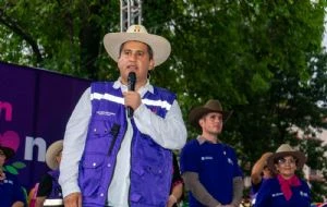 Alcalde de Uruapan suspende obras de teleférico; exige capturar a los asesinos de un policía