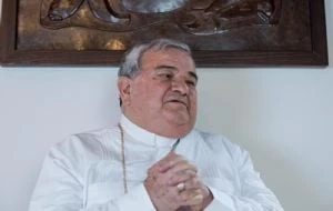 ¿Debe la Iglesia negociar con los narcos?