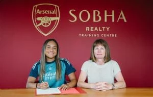 Arsenal ficha a Olivia Smith, la jugadora más cara en la historia del futbol femenil