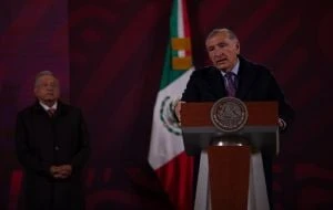 Adán Augusto López, de aliado clave de AMLO a evaporarse en tiempos de crisis
