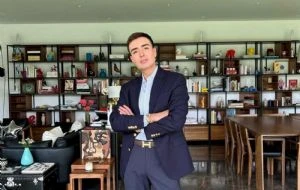 Matan en Polanco a “Micky Hair”, estilista de Ángela Aguilar y otros famosos