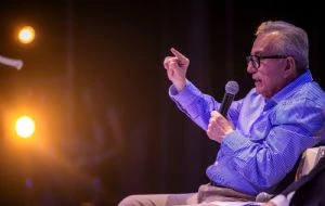 Rocha Moya revela que su candidatura a gobernador fue impuesta por AMLO