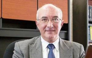 Antonio Cabrera, sacerdote de los Legionarios de Cristo, es detenido por abuso sexual contra un menor