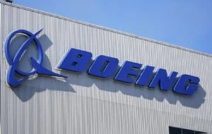 La FAA multaría hasta con 3.1 millones de dólares a Boeing por fallas de seguridad