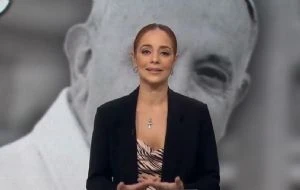 ¿Batimóvil o Papamóvil? Equivocación de periodista se vuelve viral y desata memes (Video)
