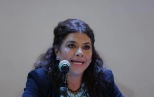 Brugada anuncia nuevo protocolo para circulación de vehículos que transportan combustibles