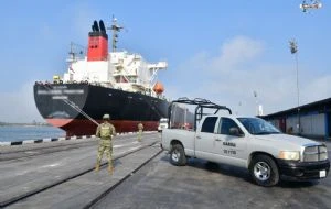 Se suicida capitán de Semar que recibió soborno por 