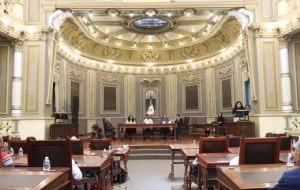 Llevarán a Tribunal Colegiado queja por desecho de amparos contra ley de ciberasedio en Puebla