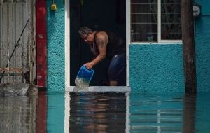 Habitantes de la CDMX, en riesgo de desplazamiento masivo a causa de las inundaciones