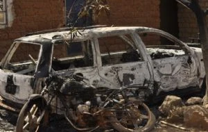 Al menos 100 personas mueren en ataque armado en Nigeria