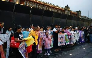 “Verdad y justicia”: el grito reiterado desde 2014 por la desaparición de 43 normalistas