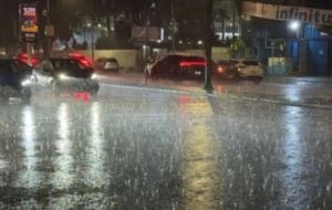 Lluvias fuertes e intensas el miércoles en 14 estados; alertan por inundaciones