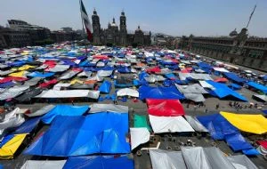 La Sección 22 de la CNTE acuerda levantar el paro y el plantón en la CDMX