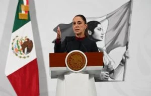 FGR investiga a empresarios de EU por huachicol fiscal: Sheinbaum