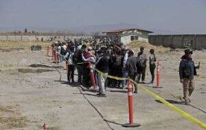 Familiares objetan manejo del caso de rancho Izaguirre en Teuchitlán: “no entramos a ver un museo”