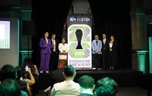 La cuenta regresiva para el Mundial enciende tensiones en la CDMX