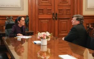 Sheinbaum y Landau abordan “diversos temas” de la relación México-EU