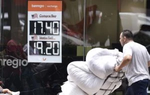 Peso se aprecia en medio de la discusión de las remesas