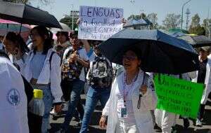 Con paro, estudiantes de la BUAP reclaman por carencias, calidad educativa y violencia de género